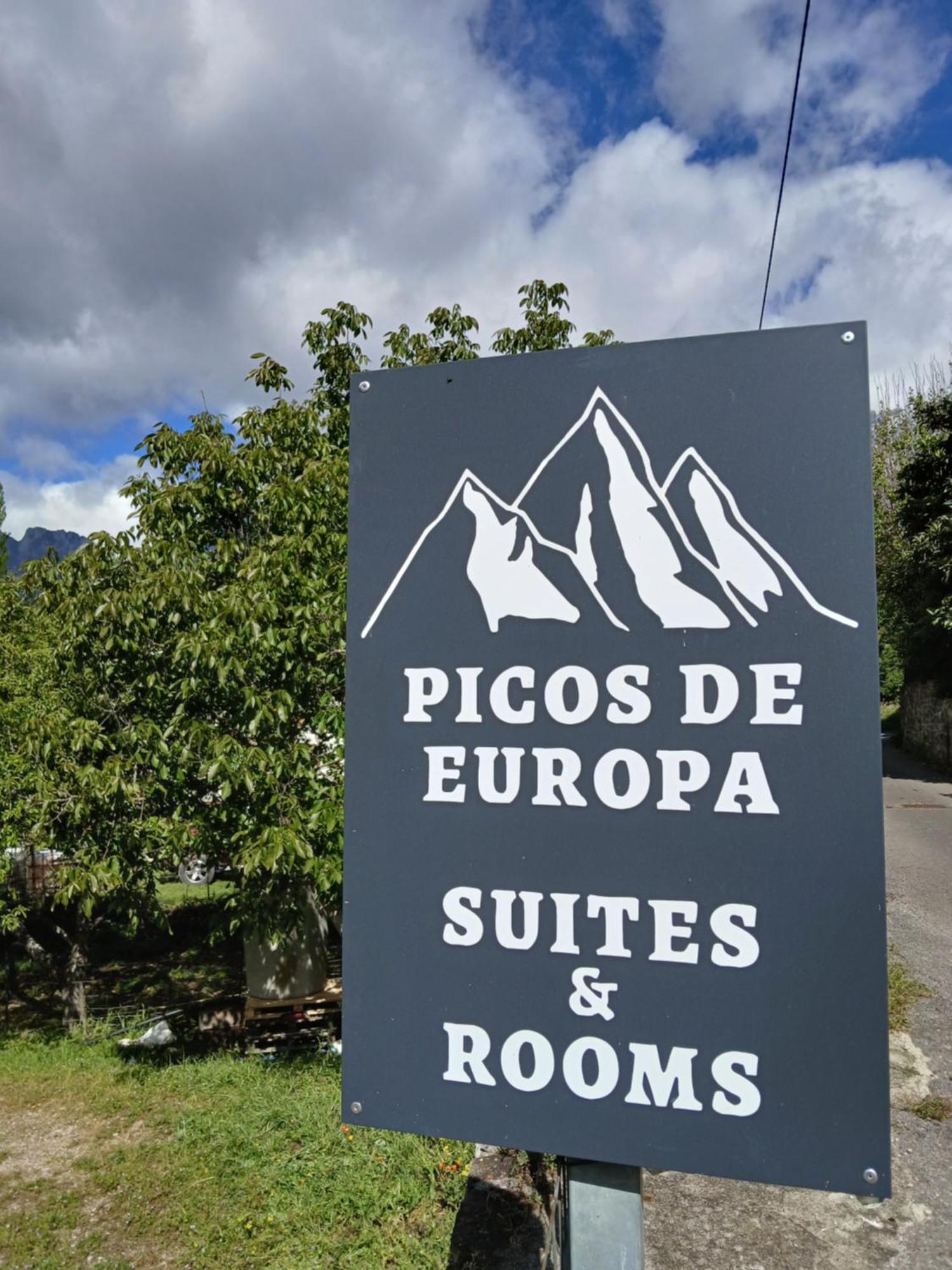 Picos De Europa Suites And Rooms Turieno Exteriör bild